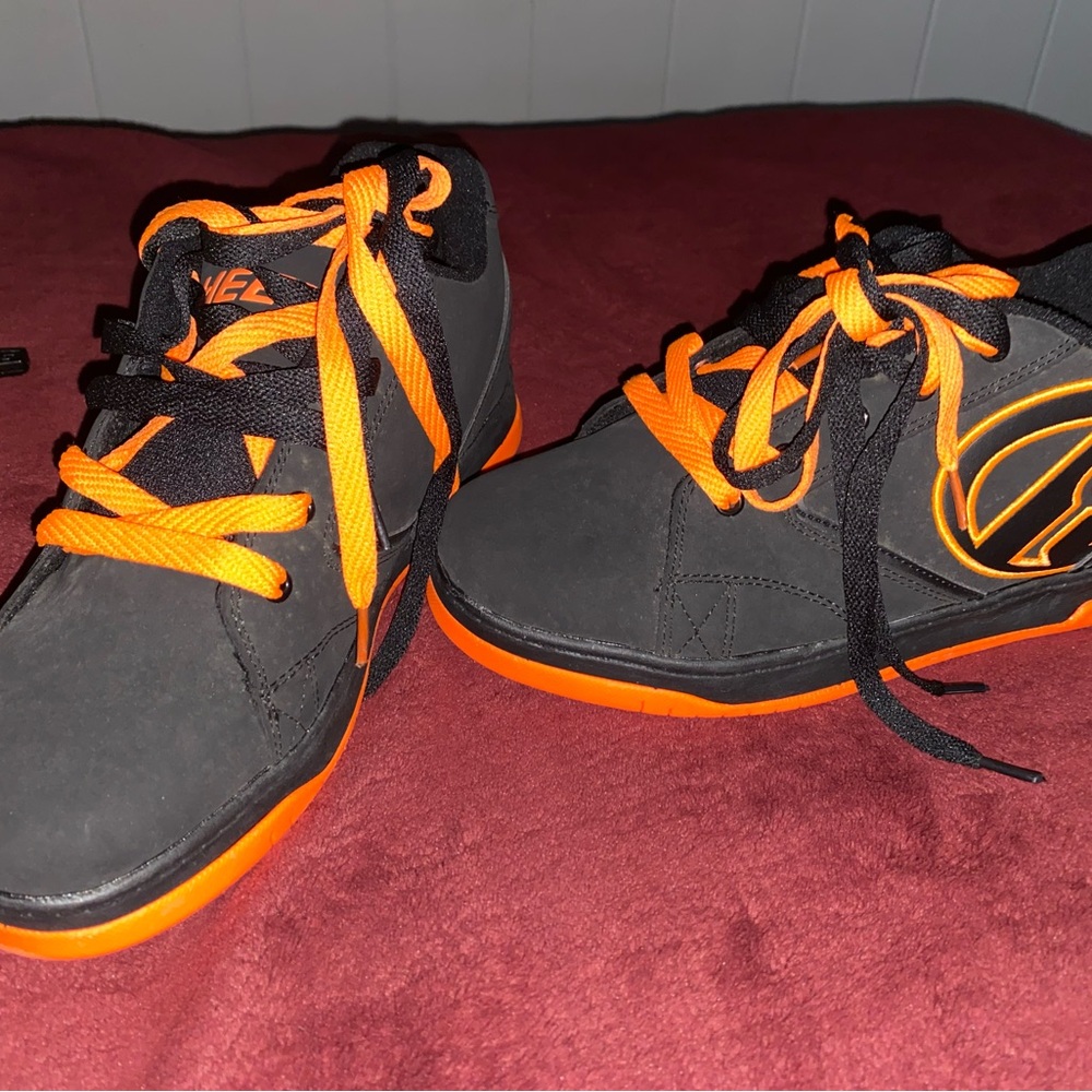 Heelys Dual-lace neon matte duo!!